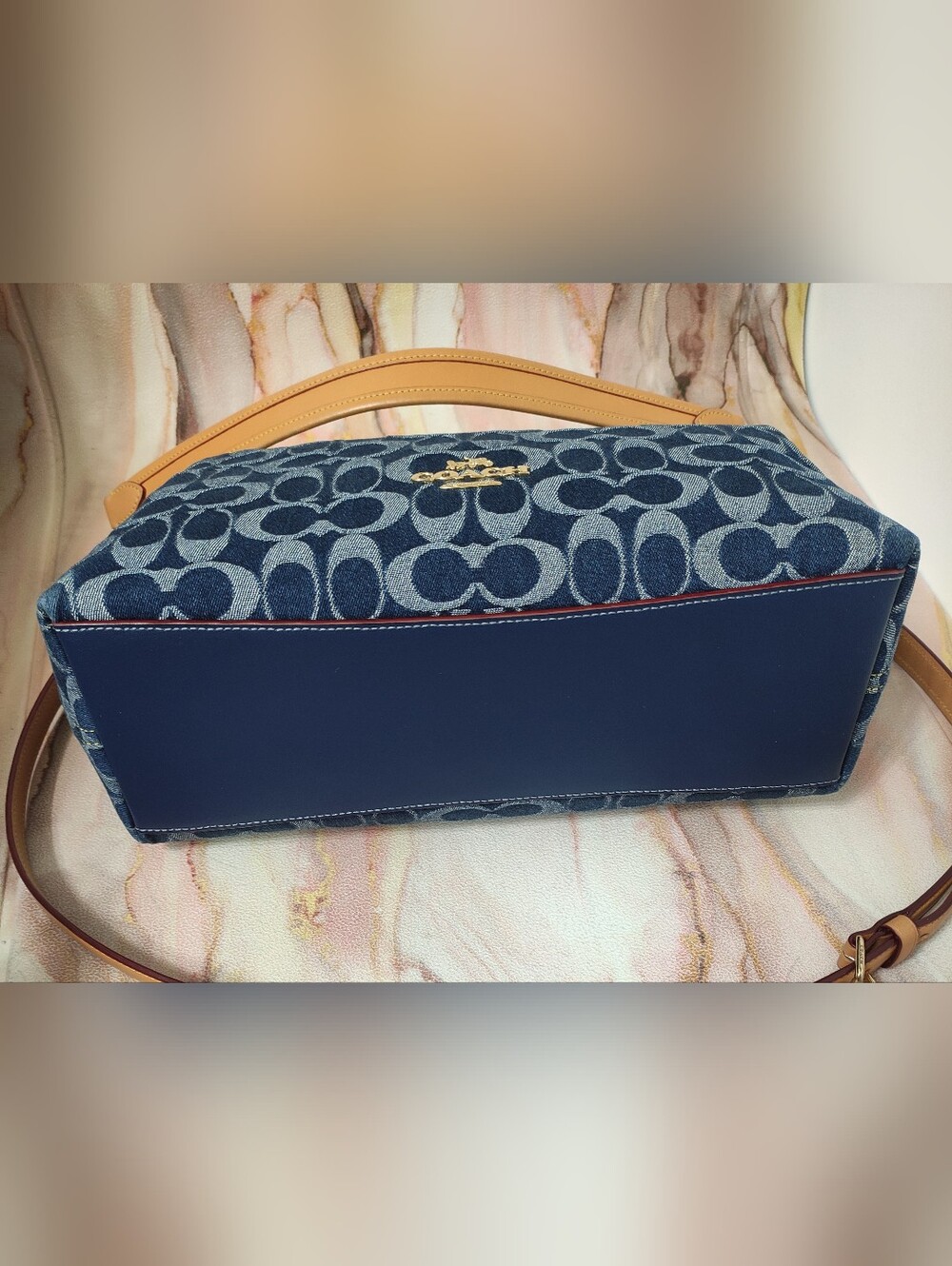 Coach CY702 Laurel Shoulder Bag in Signature Denim - Picture 7 of 16